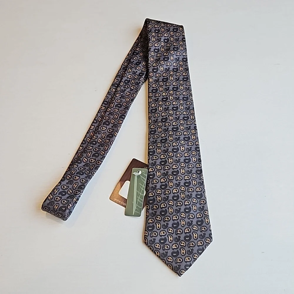 Guy LaRoche Vintage Blue Paisley Amoeba Silk Tie NWT